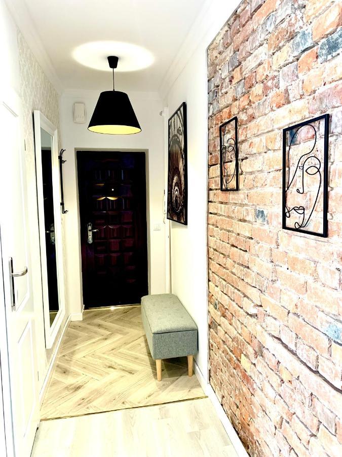 Apartamenty Sienkiewicza De Lux キェルツェ エクステリア 写真