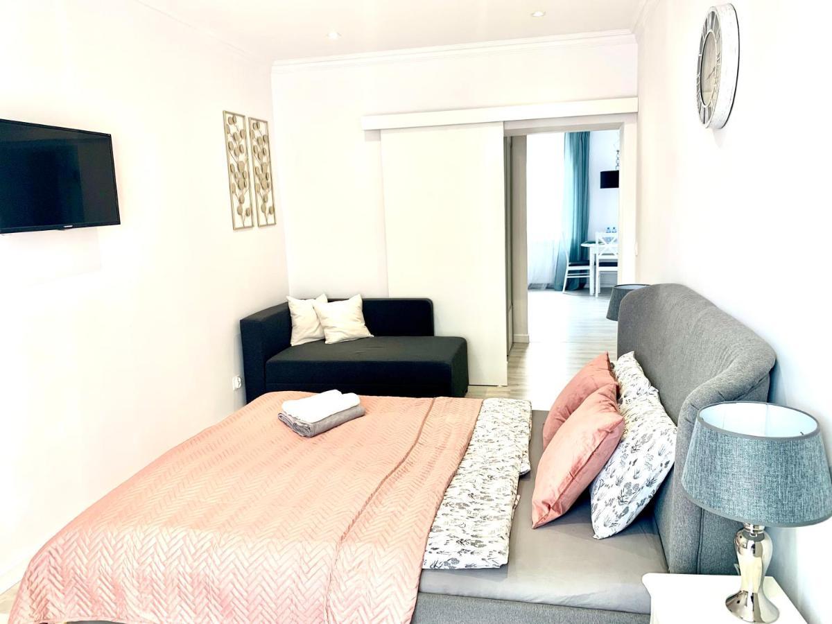Apartamenty Sienkiewicza De Lux キェルツェ エクステリア 写真