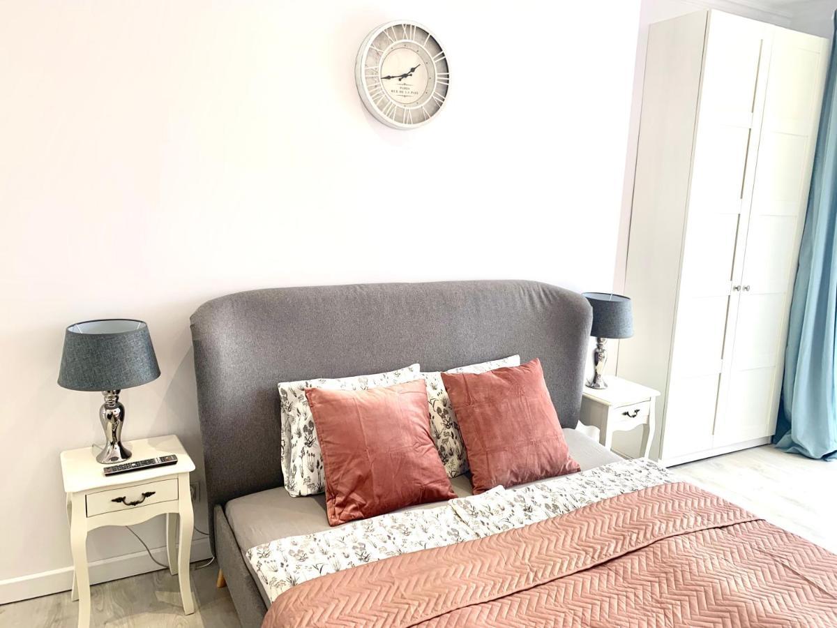 Apartamenty Sienkiewicza De Lux キェルツェ エクステリア 写真
