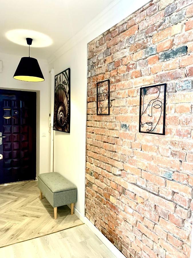 Apartamenty Sienkiewicza De Lux キェルツェ エクステリア 写真